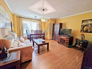 Piso en alquiler en Ayuntamiento - Centro en Alzira