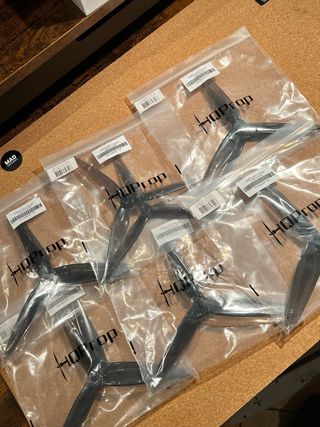 Hélices FPV HQProp 8x3.7x3 Gris (Nuevas)