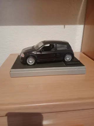 Maqueta Renault Clio V6 Negro