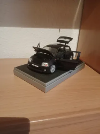 Maqueta Renault Clio V6 Negro