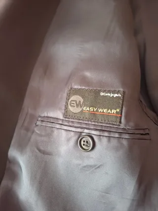 Traje Easy Wear azul marino