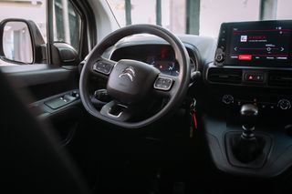 Citroen Berlingo 2022 DOBLE PUERTA LATERAL