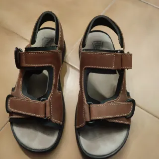 Sandalias de piel hombre talla 40