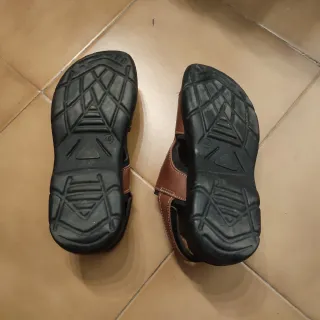 Sandalias de piel hombre talla 40