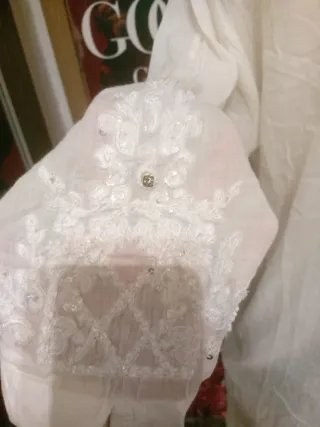 Blusa blanca bordada