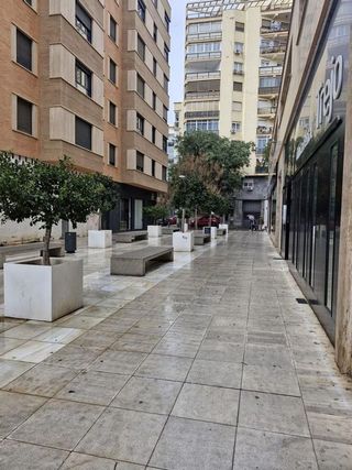 Local comercial en alquiler en Barrio Alto - San Félix - Oliveros - Altamira en Almería
