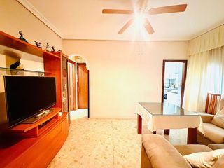 Piso en alquiler en El Plantinar - Felipe II - Tiro de Línea en Sevilla