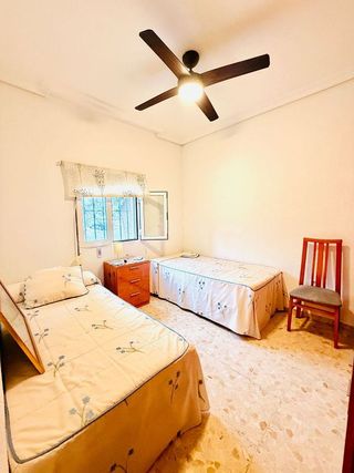 Piso en alquiler en El Plantinar - Felipe II - Tiro de Línea en Sevilla