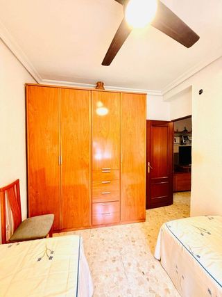 Piso en alquiler en El Plantinar - Felipe II - Tiro de Línea en Sevilla