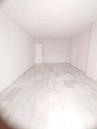 Piso en alquiler en El Mayorazgo - El Limonar en Málaga