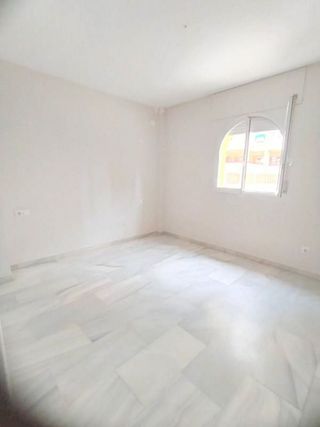 Piso en alquiler en El Mayorazgo - El Limonar en Málaga
