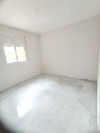 Piso en alquiler en El Mayorazgo - El Limonar en Málaga