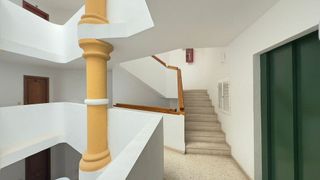 Piso en alquiler en Puerta Blanca en Málaga