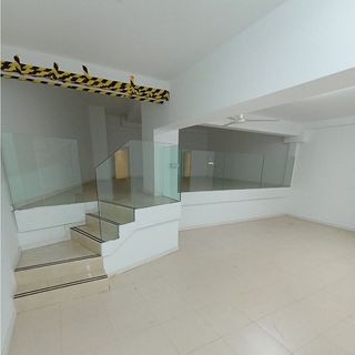 Local comercial en alquiler en Sants en Barcelona