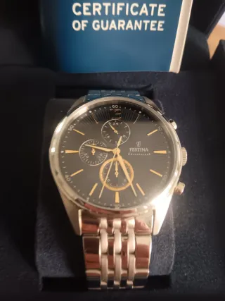 Reloj Festina Cronógrafo Negro y Plateado