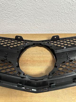 Parrilla de coche Mercedes para Clase C W204 C63