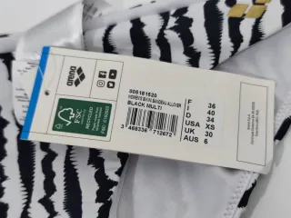 Arena bikini bandeau allover mujer