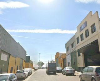 Nave industrial en venta en Brenes