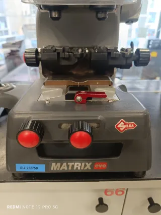 Máquina copiar llaves Silca Matrix Evo