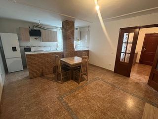 Piso en alquiler en Martos