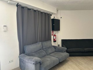 Local comercial en venta en La Florida en Hospitalet de Llobregat, L´