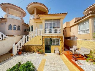 Casa en venta en Campos de Golf - Villa Martin - Los Dolses en Orihuela