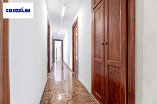 Piso en venta en Camino de Ronda - Rosaleda en Granada