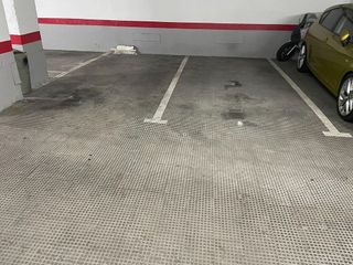 Garaje en venta en Aluche en Madrid