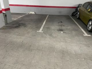 Garaje en venta en Aluche en Madrid