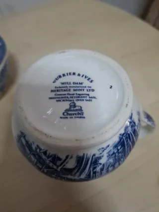 Azucarero y jarra leche Churchill porcelana