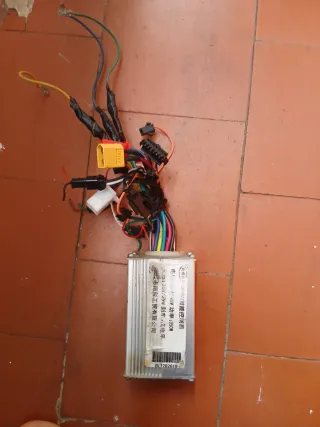 Controladora 36-48V 350W