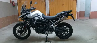 Triumph Tiger 900 GT