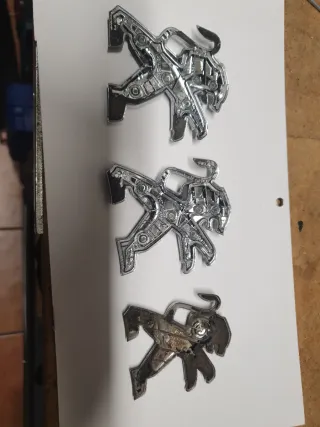 Emblemas Insignias Peugeot Originales