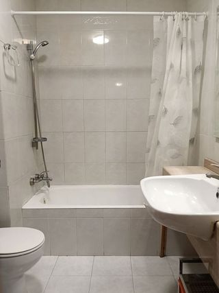 Piso en alquiler en Ermitagaña - Mendebaldea en Pamplona