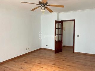 Piso en alquiler en San Julián en Sevilla