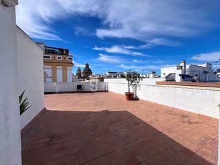 Piso en alquiler en San Julián en Sevilla