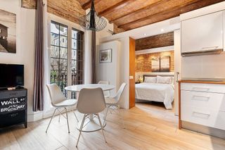 Estudio en alquiler en La Barceloneta en Barcelona