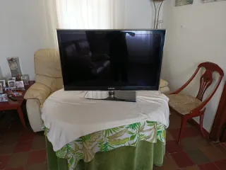 TV Samsung 42 Negra
