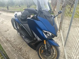 Yamaha TMAX dx 2019 Maxi Scooter