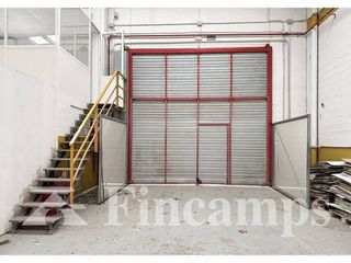 Nave industrial en venta en Zona Industrial en Castellar del Vallès