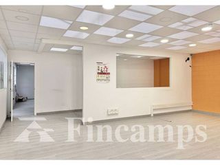 Nave industrial en venta en Zona Industrial en Castellar del Vallès