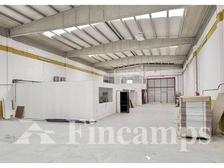 Nave industrial en venta en Zona Industrial en Castellar del Vallès