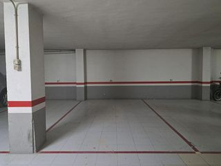 Garaje en venta en Requena