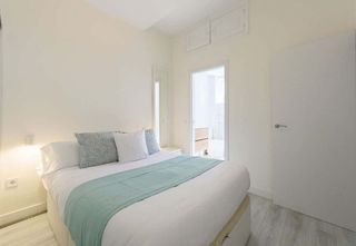 Piso en alquiler en Castillejos en Madrid