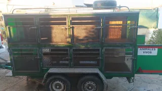 Remolque Tudela 16 puertas para perros rehala