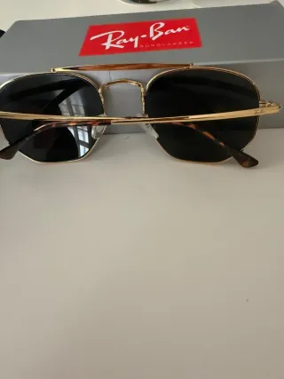 Gafas de Sol Ray-Ban Dorado y Negro