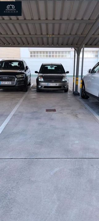 Garaje en alquiler en Playa de Poniente en Benidorm