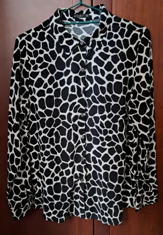 Camisa Boteli Estampada Animal Print Talla L