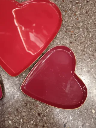 Set 3 piattini cuore metallo rosso rosa