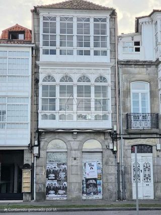 Edificio en venta en Baiona